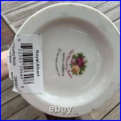 Old Country Roses Royal Albert 1962 Vase Sculpted flowers