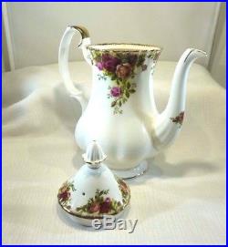 Old Country Roses Royal Albert 1st England Bone China Coffee Pot Old Country Roses Royal Albert 1st England Bone China Coffee Pot