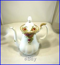 Old Country Roses Royal Albert 1st England Bone China Coffee Pot Old Country Roses Royal Albert 1st England Bone China Coffee Pot