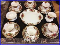 Old Country Roses Royal Albert 21 Piece Complete Tea Service 6 place setting