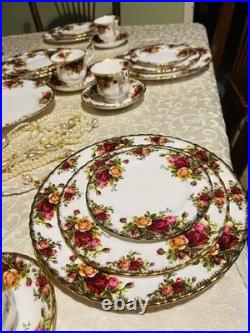 Old Country Roses Royal Albert Bone China 8 Place Settings Complete