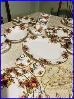 Old Country Roses Royal Albert Bone China 8 Place Settings Complete