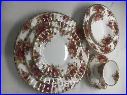 Old Country Roses Royal Albert, Bone China England 7 piece place sets X 8
