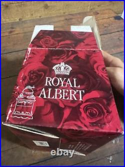 Old Country Roses Royal Albert Bone China Musical Coffee Grinder Down By Old Mil