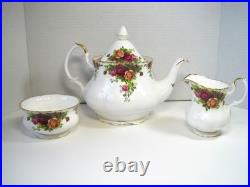 Old Country Roses Royal Albert Large 8.5 Montrose Teapot Creamer Candy Dish