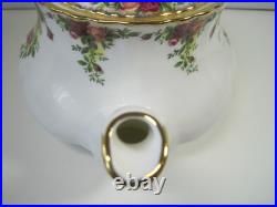 Old Country Roses Royal Albert Large 8.5 Montrose Teapot Creamer Candy Dish