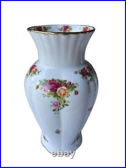 Old Country Roses Royal Albert Large Tall Vase 12 Bone China Never Used Mint