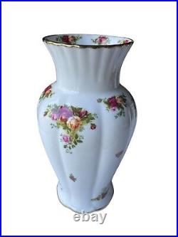 Old Country Roses Royal Albert Large Tall Vase 12 Bone China Never Used Mint