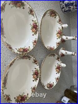 Old Country Roses Royal Albert Oval Serving Bowls Bud Vases And Salt And Pepper
