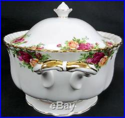 Old Country Roses Soup Tureen, Good Condition, 1993-2002, England, Royal Albert