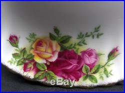 Old Country Roses Soup Tureen, Good Condition, 1993-2002, England, Royal Albert