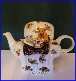 Old Country Roses by Royal Albert Bear Armchair Teapot Red and Yellow Roses