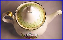 RARE Green Trim Royal Albert Bone China OLD COUNTRY ROSES Teapot