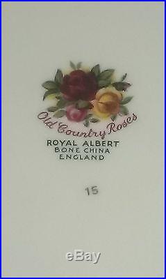 RARE ORIGINAL 62-73 Royal Albert Old Country Roses 44-Pc. Bone China set UNUSED