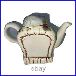 RARE Royal Albert Cardew Old Country Roses Small Chair withCat Teapot 1996