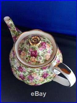 RARE Royal Albert Old Country Roses Bone China Chintz Collection Large Teapot RARE Royal Albert Old Country Roses Bone China Chintz Collection Large Teapot