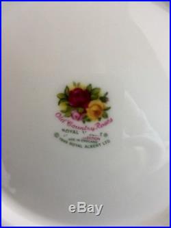 RARE Royal Albert Old Country Roses Bone China Chintz Collection Large Teapot RARE Royal Albert Old Country Roses Bone China Chintz Collection Large Teapot