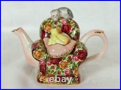 RARE Royal Albert Old Country Roses Small Chintz Armchair withCats Mini Teapot