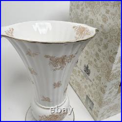 ROYAL ALBERT 10 Fluted Vase Old Country Roses Gold White New in Box