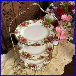 ROYAL ALBERT #112 Old Country Rose Plate Afternoon Tea Stand