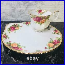 ROYAL ALBERT #113 Old Country Rose Snack Plate Cup Set