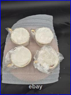 ROYAL ALBERT OLD COUNTRY ROSES 16pc. Dinning set. New in opened box