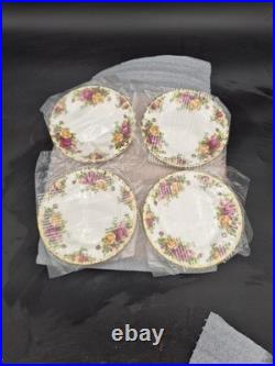 ROYAL ALBERT OLD COUNTRY ROSES 16pc. Dinning set. New in opened box