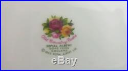 ROYAL ALBERT OLD COUNTRY ROSES. 1962.139 PIECES SET. SERVES 12