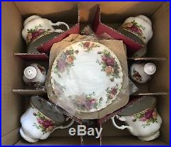 ROYAL ALBERT OLD COUNTRY ROSES 20 PIECE Complete SET in Box -Salt Pepper Shakers
