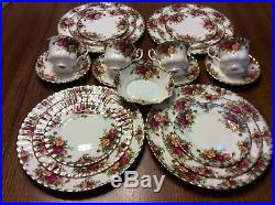 ROYAL ALBERT OLD COUNTRY ROSES 4 Place Settings withCandy Dish 21 Pcs Eng Mint