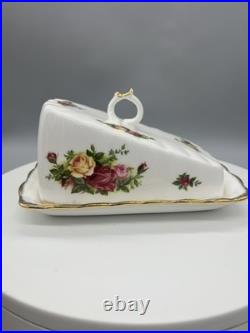 ROYAL ALBERT OLD COUNTRY ROSES Butter Dish. Made in England
