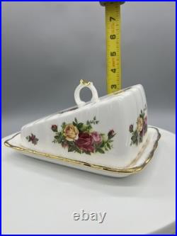 ROYAL ALBERT OLD COUNTRY ROSES Butter Dish. Made in England