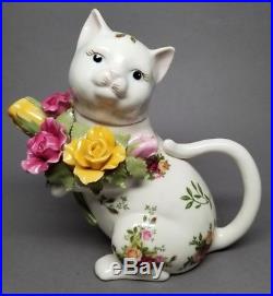 ROYAL ALBERT OLD COUNTRY ROSES Cat Kitten Teapot England 1962