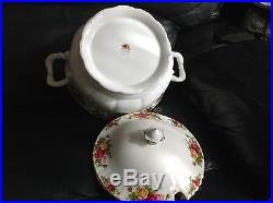 ROYAL ALBERT OLD COUNTRY ROSES DINNER SERVICE FOR SIX PEOPLE 64 PIECES
