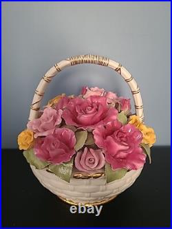 ROYAL ALBERT OLD COUNTRY ROSES Flower's Music Basket BOUQUET Fur Elise 8.5 H