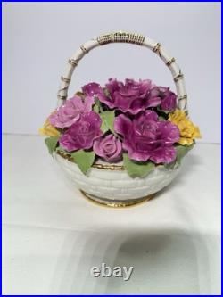 ROYAL ALBERT OLD COUNTRY ROSES Flower's Music Basket BOUQUET Fur Elise 8.5 H