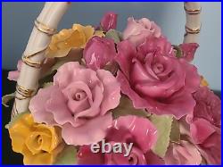 ROYAL ALBERT OLD COUNTRY ROSES Flower's Music Basket BOUQUET Fur Elise 8.5 H