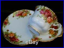 ROYAL ALBERT OLD COUNTRY ROSES LUNCHEON TENNIS SANDWICH TRAY SET OFF 4