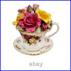 ROYAL ALBERT OLD COUNTRY ROSES MUSICAL TEACUP NEW IN BOX (s) ROYAL ALBERT OLD COUNTRY ROSES MUSICAL TEACUP NEW IN BOX (s)