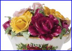 ROYAL ALBERT OLD COUNTRY ROSES MUSICAL TEACUP NEW IN BOX (s) ROYAL ALBERT OLD COUNTRY ROSES MUSICAL TEACUP NEW IN BOX (s)