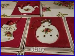 ROYAL ALBERT OLD COUNTRY ROSES ORNAMENT SET NIB IN ORIGINAL BOX SET OF NiNE