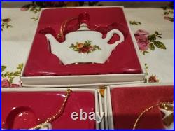 ROYAL ALBERT OLD COUNTRY ROSES ORNAMENT SET NIB IN ORIGINAL BOX SET OF NiNE
