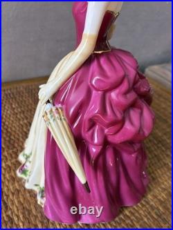 ROYAL ALBERT OLD COUNTRY ROSES RA25 Figure Of The Year 2010 Figurine