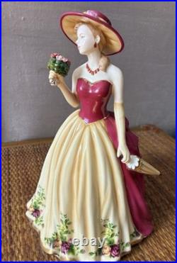ROYAL ALBERT OLD COUNTRY ROSES RA25 Figure Of The Year 2010 Figurine