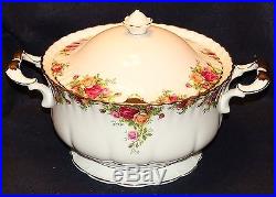 ROYAL ALBERT OLD COUNTRY ROSES SOUP TUREEN ENGLAND