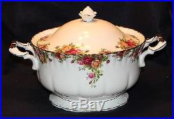 ROYAL ALBERT OLD COUNTRY ROSES SOUP TUREEN ENGLAND