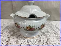 ROYAL ALBERT OLD COUNTRY ROSES SOUP TUREEN WITH LID NEW Beautiful