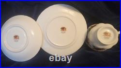ROYAL ALBERT OLD COUNTRY ROSES Teacup Saucer Butter Plates 1 7 Pieces