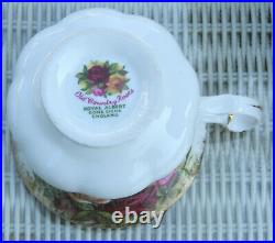ROYAL ALBERT Old Country Roses 6 Gedecke Schälchen Service cup plate 19 tlg