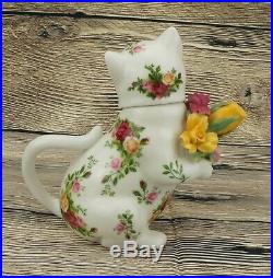 ROYAL ALBERT Old Country Roses Cat Kitty Teapot 1962 RETIRED